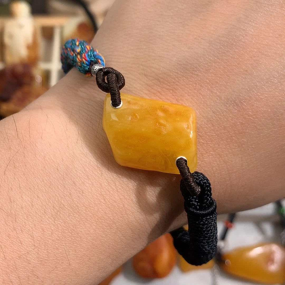 蜜蜡裸石未镶嵌你