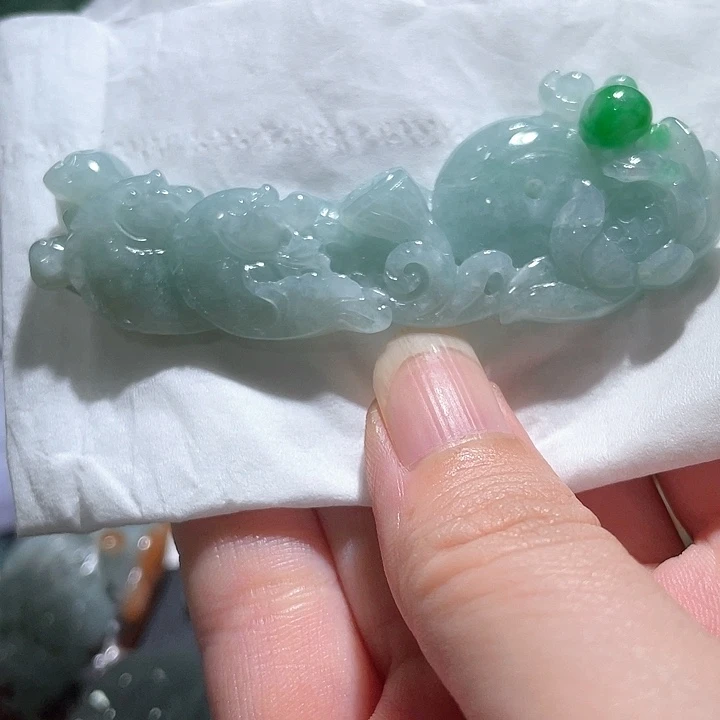 颈饰未镶嵌翡翠天