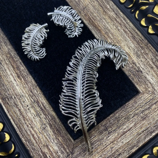 合金胸针 LL 中古首饰vintage 飞马Coro羽毛胸针耳夹套装