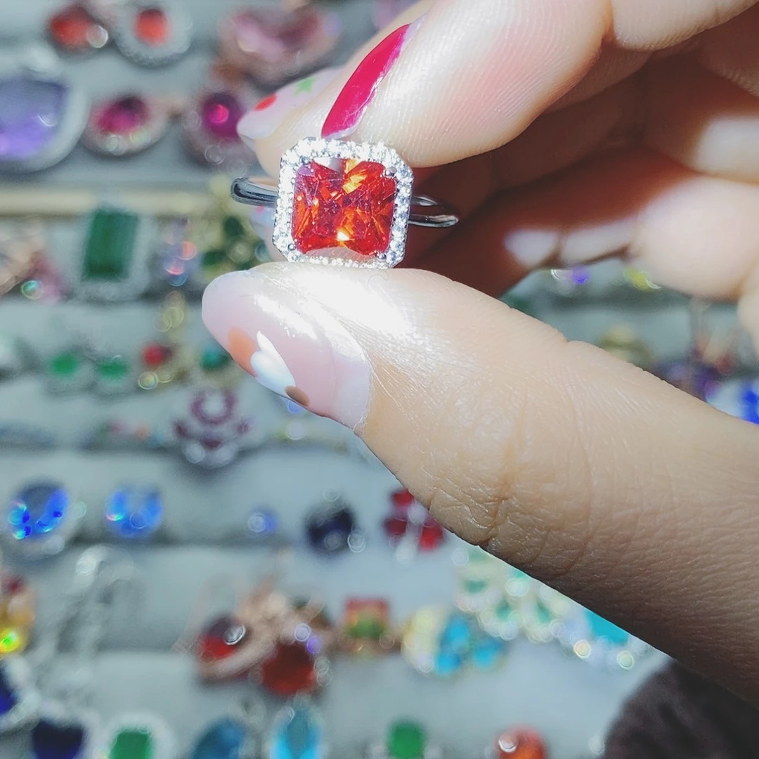 【闪购商品】托帕石耳饰银S925镶嵌