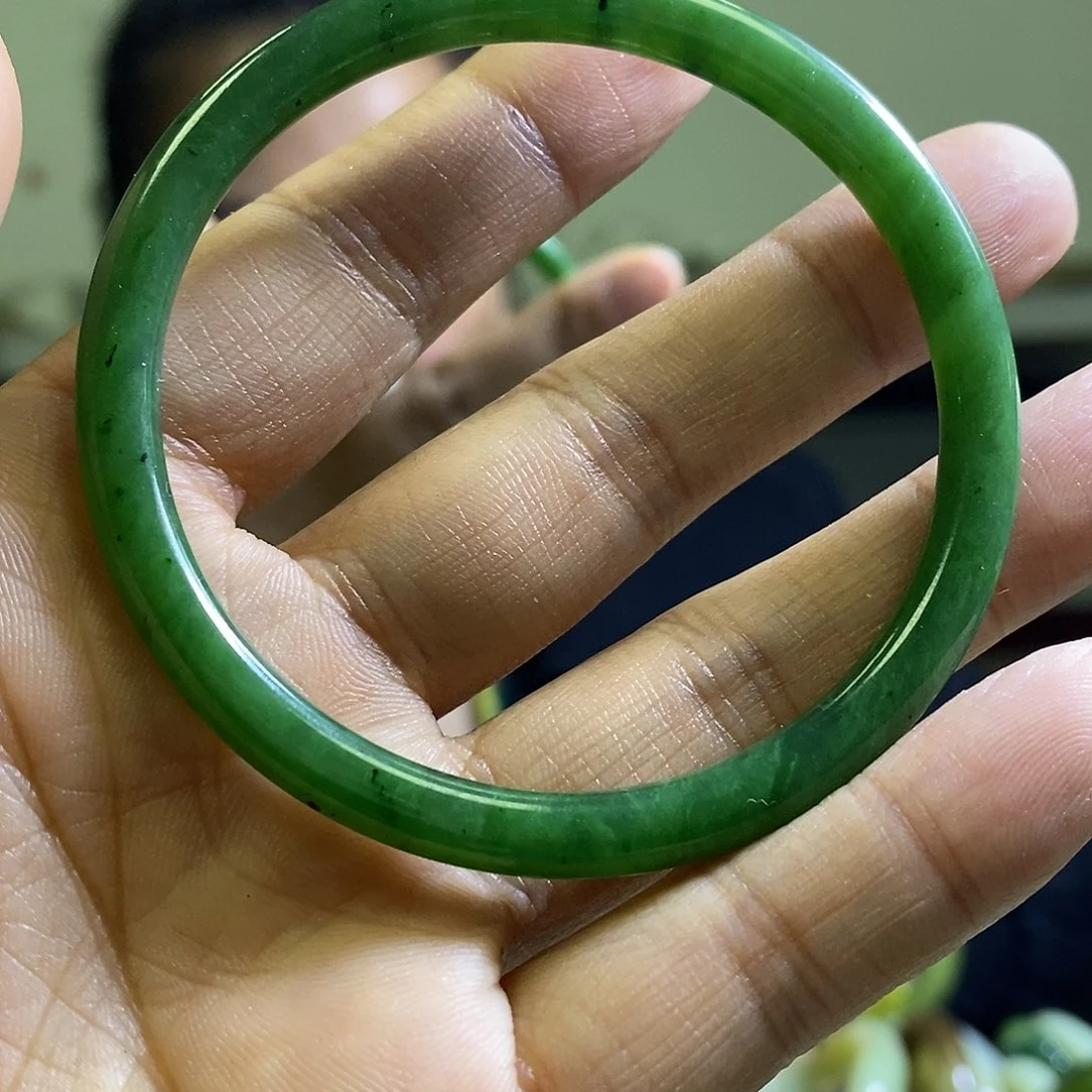 和田玉未镶嵌手镯58kj