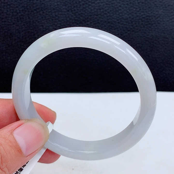 翡翠手镯未镶嵌54.8
