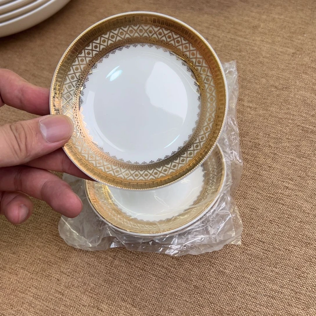 瓷片4分味碟三个一单打包价无底标