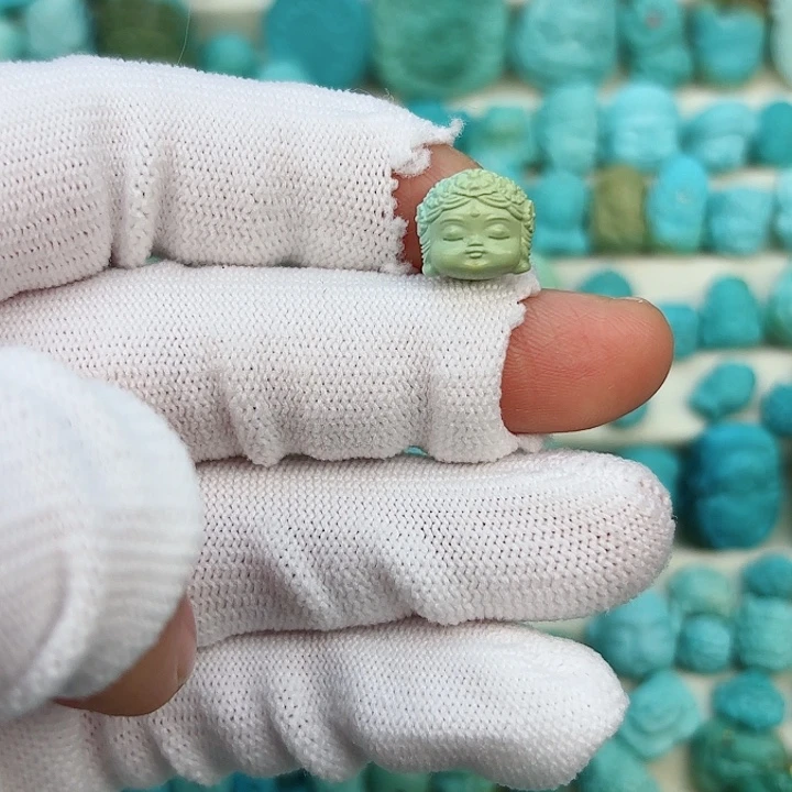 绿松石未镶嵌挂件