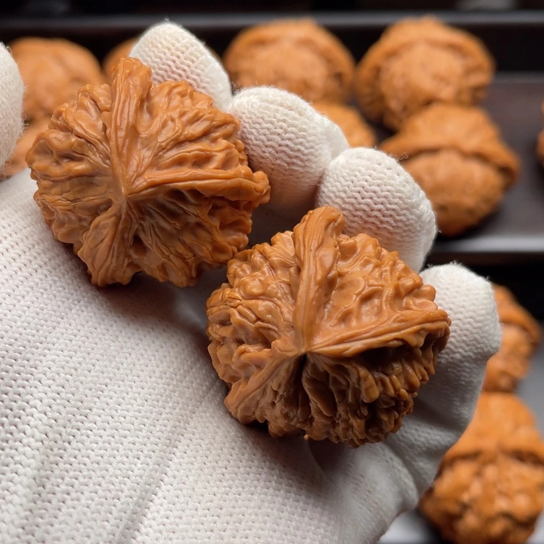 【闪购商品】文玩核桃吊坠占车勿拍