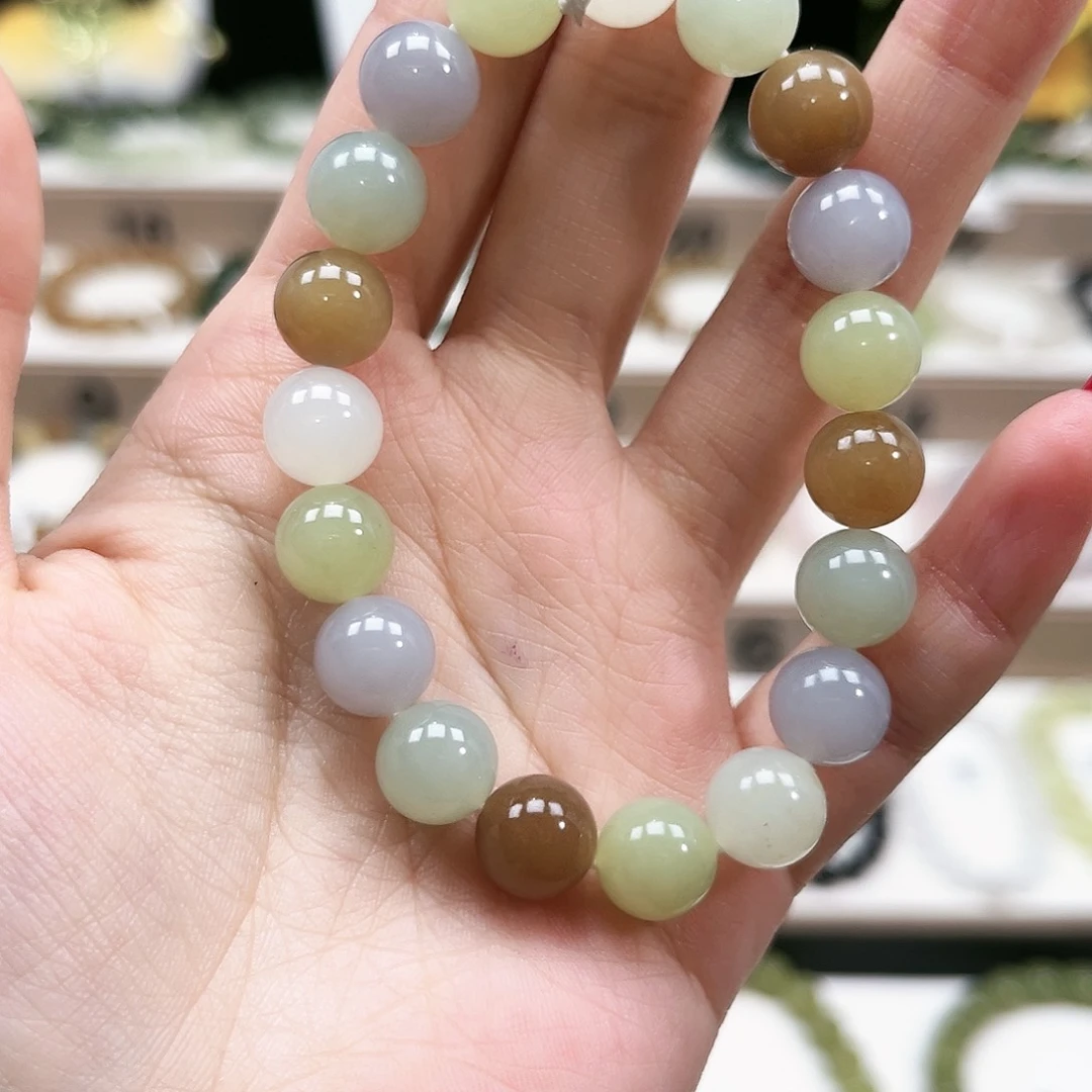 散***鱼和田玉未镶嵌手链