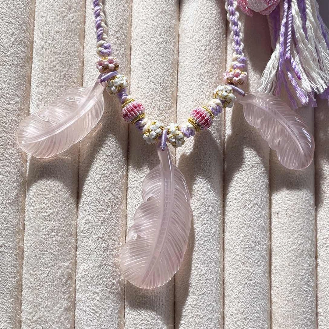 未镶嵌颈饰芙蓉石大气款