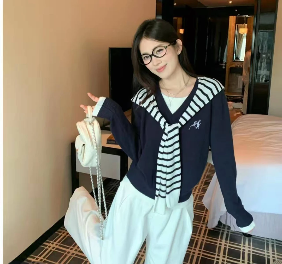 韩系假两件针织长袖女早秋季穿搭灰色披肩t恤修身显瘦学院风上衣