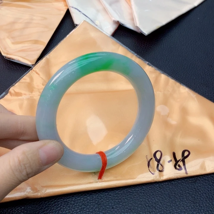 未镶嵌手镯翡翠翡翠手镯