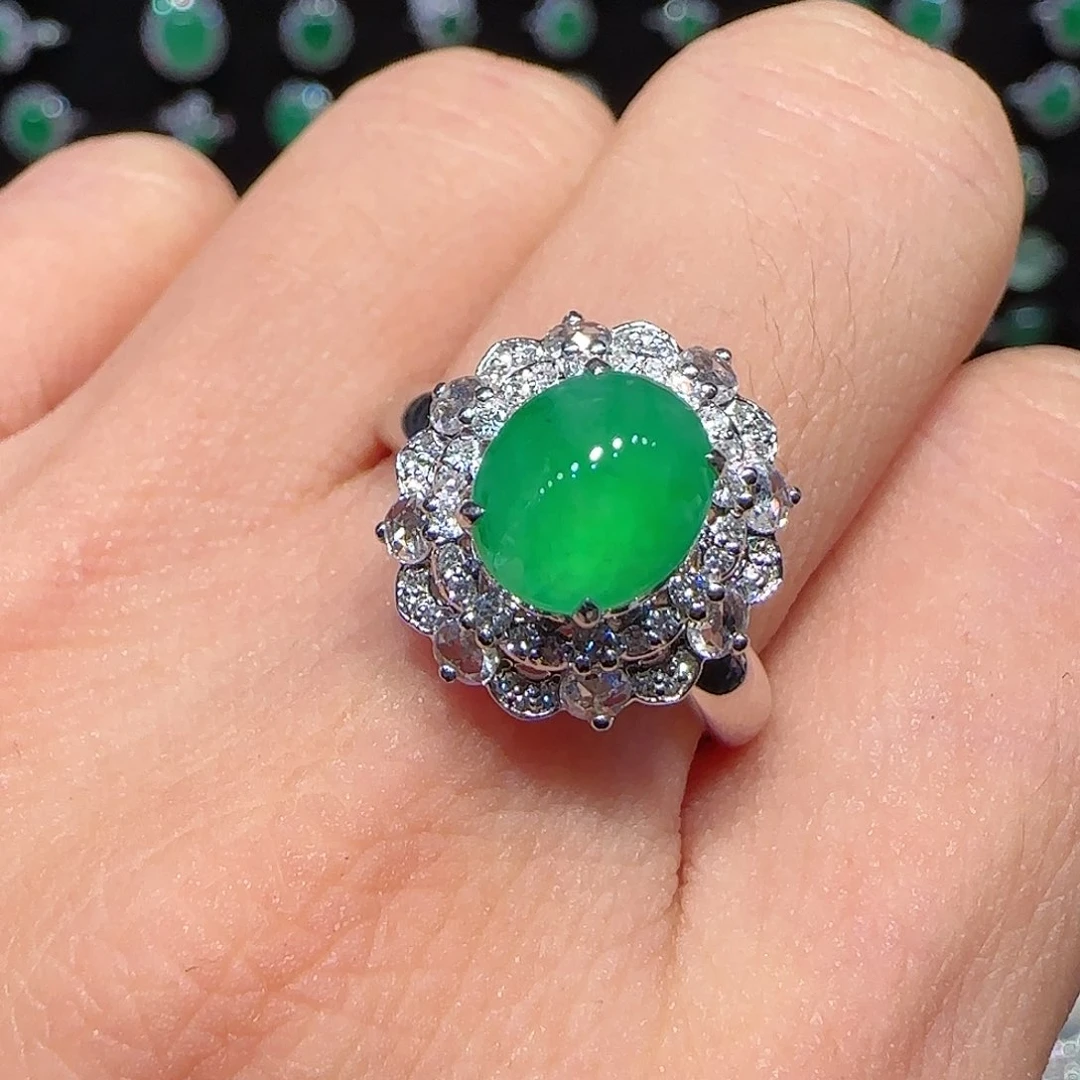 翡翠戒指18K金镶嵌戒指