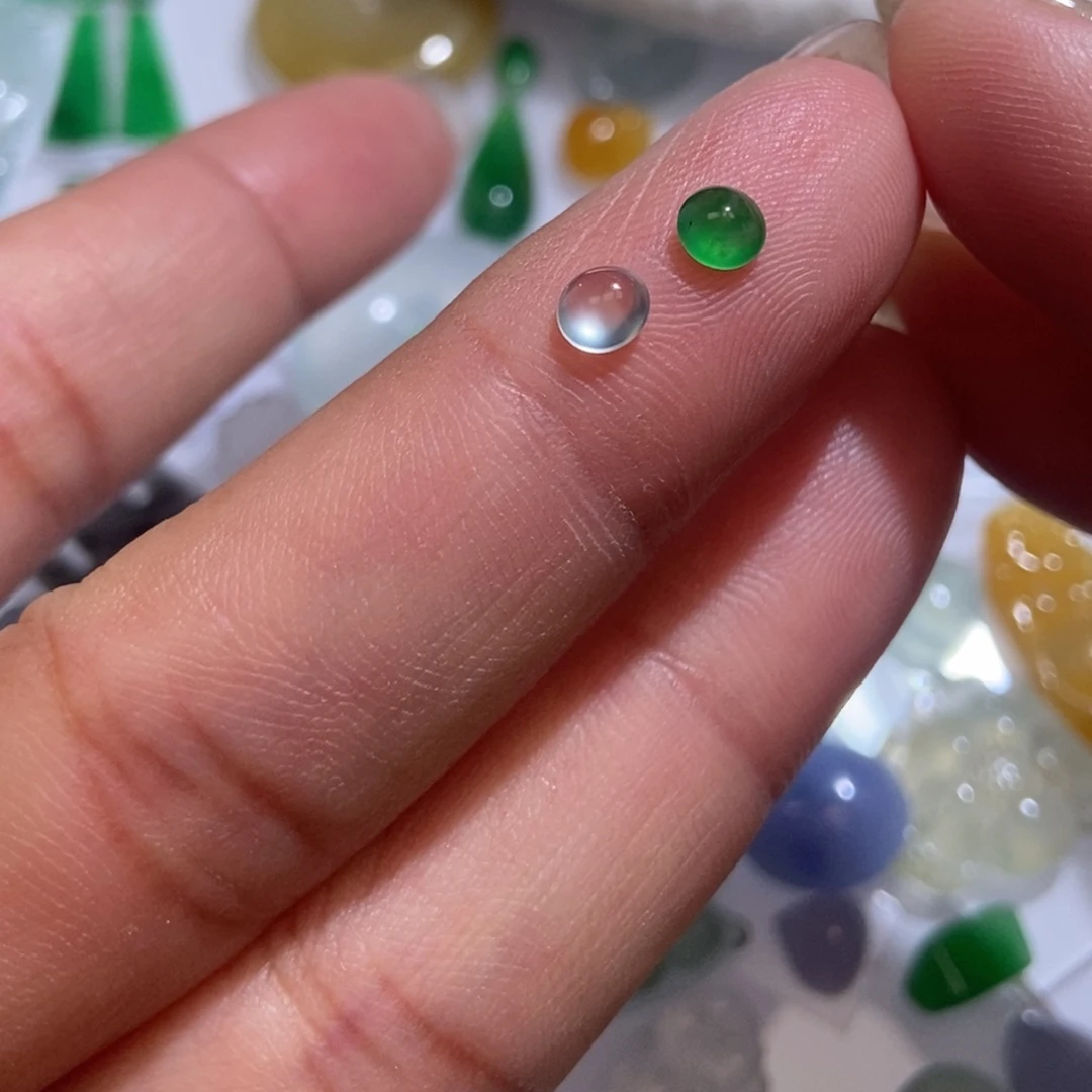 未镶嵌定制翡翠翡翠