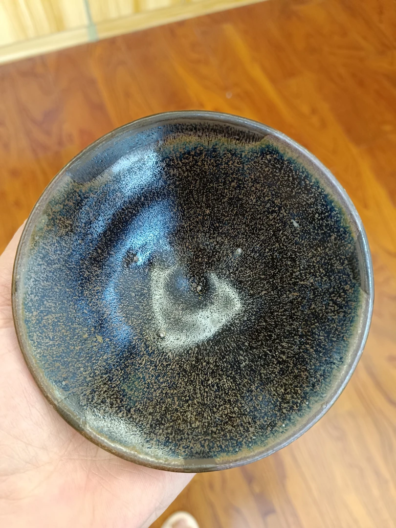 ​刚刚修复好的水吉窑宋盏，括口斗笠盏口径11.8高5厘米，野兔毫