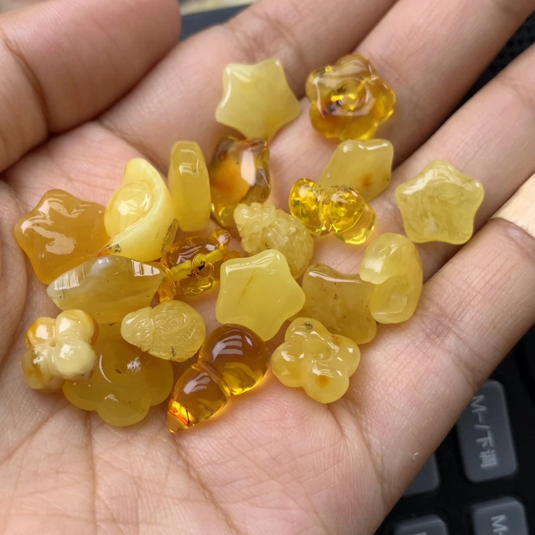 琥珀未镶嵌珠宝奇石