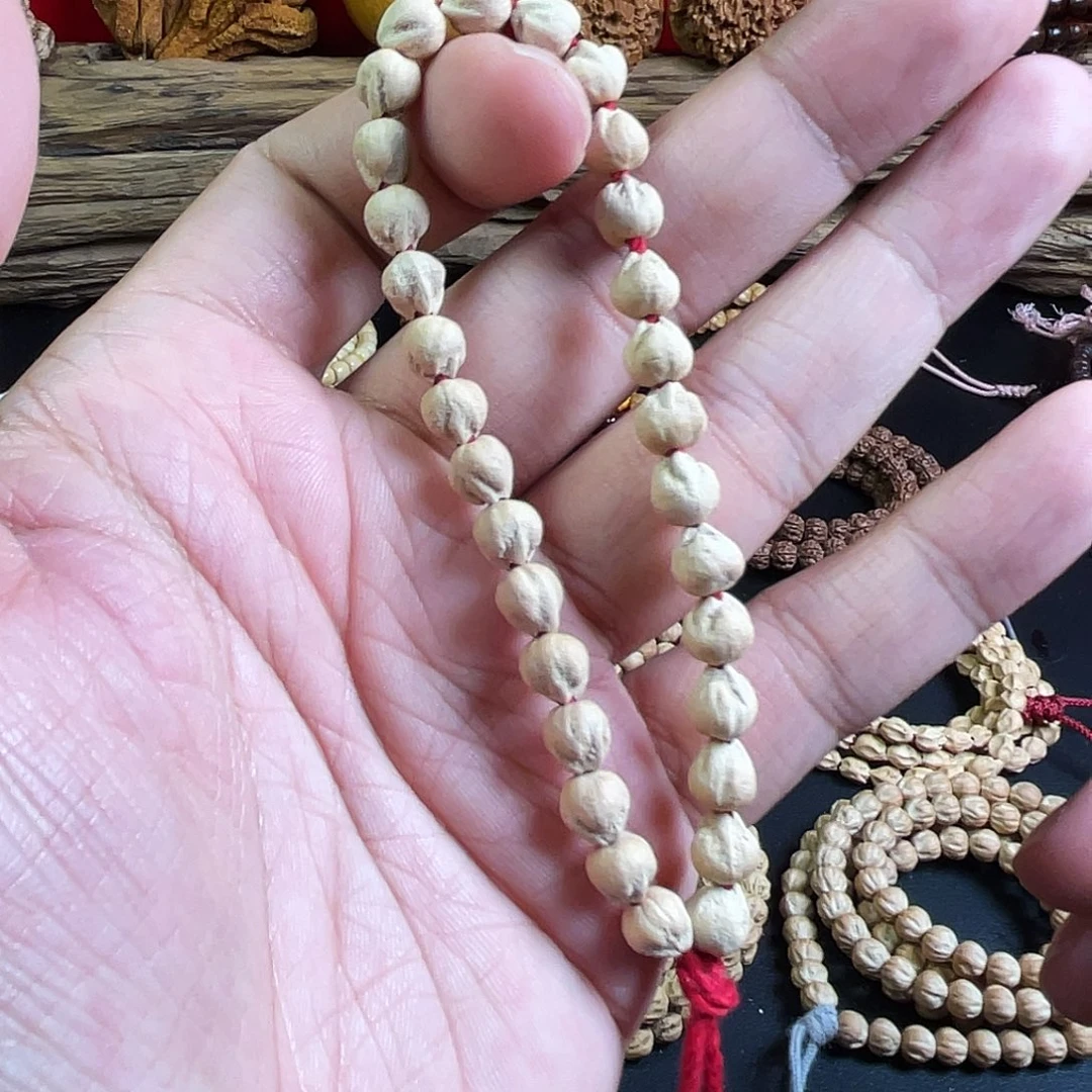 吊坠柏香籽/百香籽正奔百香籽手持