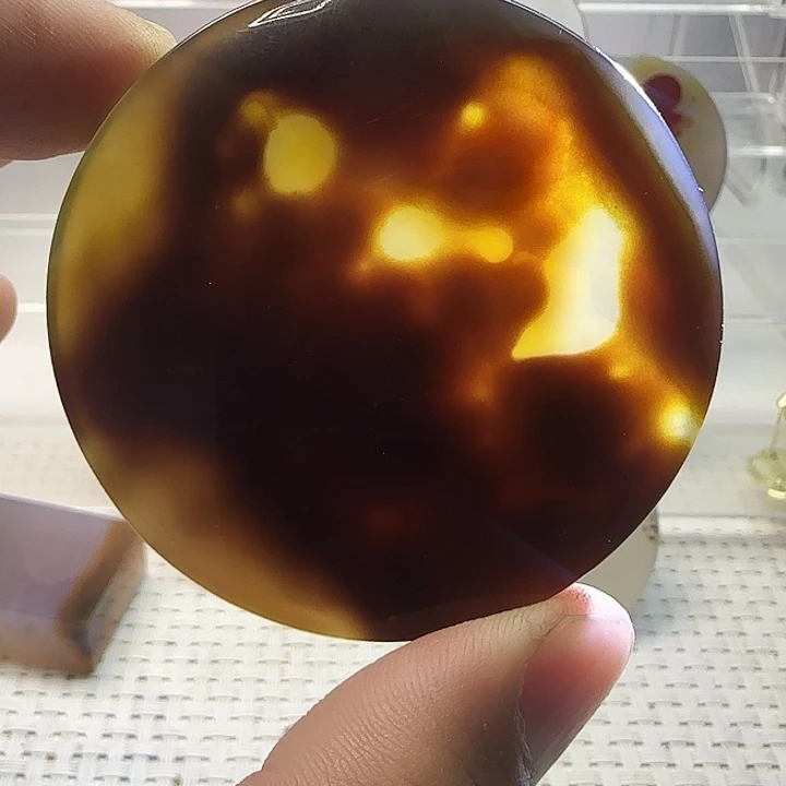 玛瑙/玉髓未镶嵌珠宝奇石