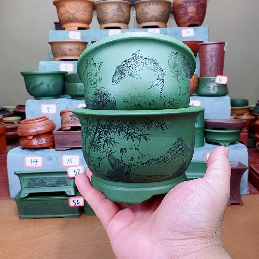 紫砂花盆黑*我在看书