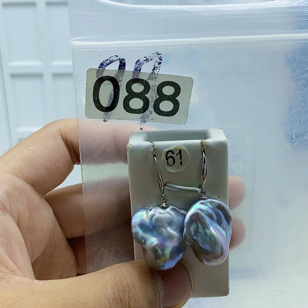 颈饰合金淡水珍珠