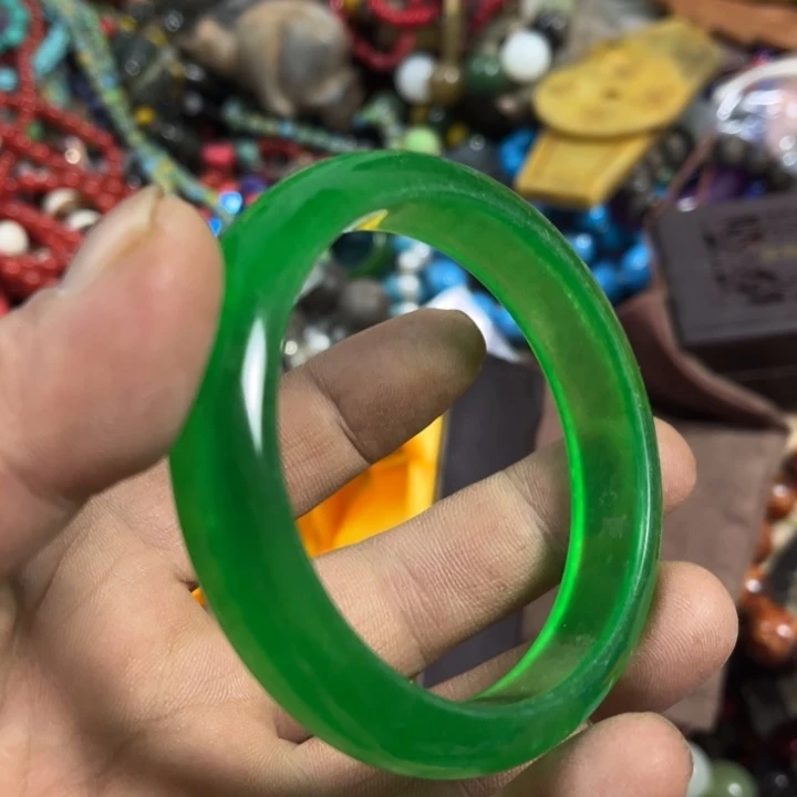 未镶嵌和田玉（糖玉）挂件