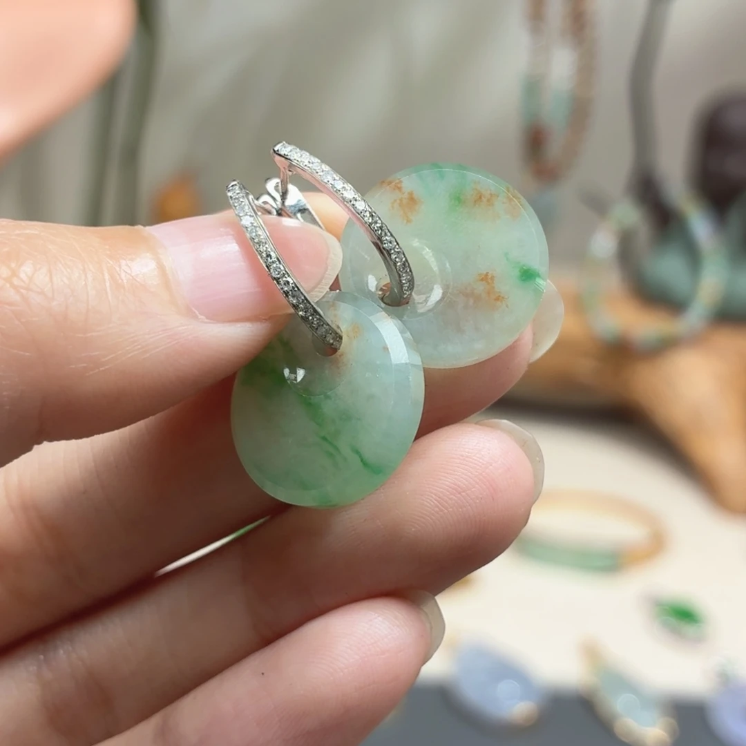 翡翠18K金镶嵌耳饰耳环