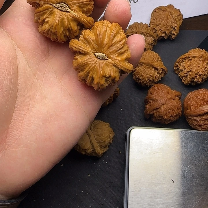 文玩核桃吊坠6585566555555588