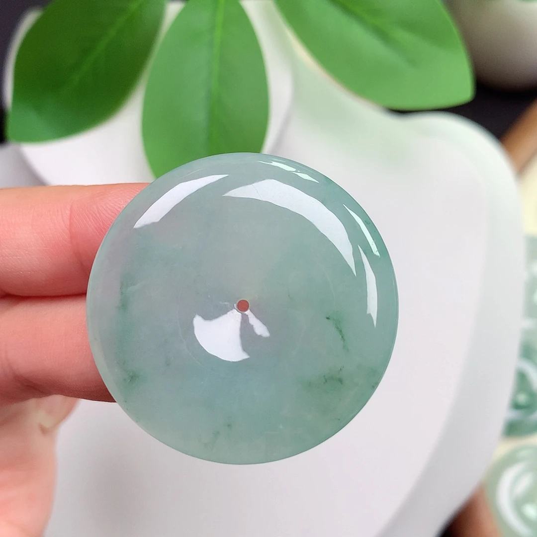 颈饰未镶嵌翡翠平安扣 35.8x6.1mm