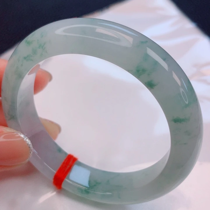 翡翠未镶嵌手镯54圈口