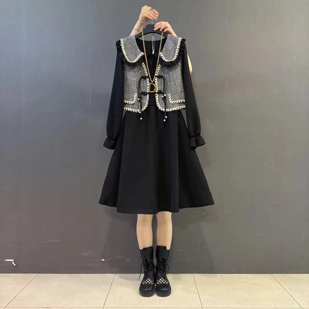 新中式盘亮片马甲娃娃领衬衫连衣裙大码显瘦两件套