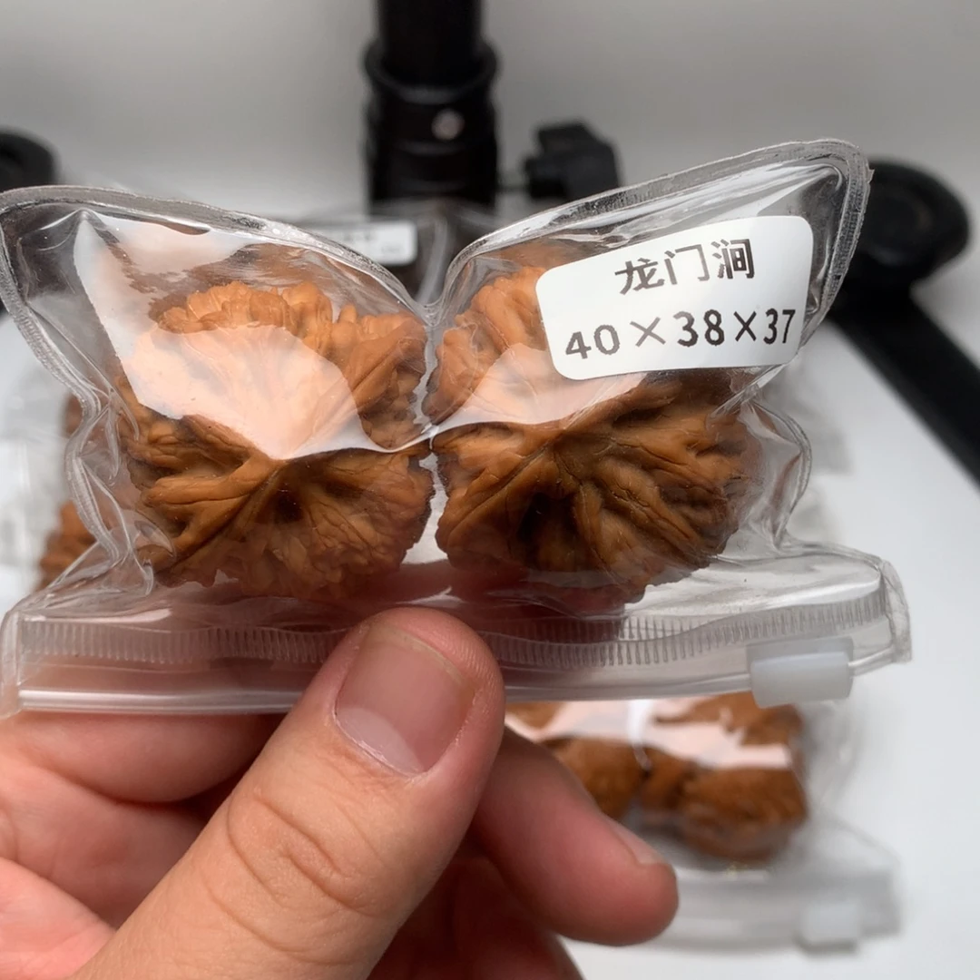 吊坠文玩核桃龙门涧