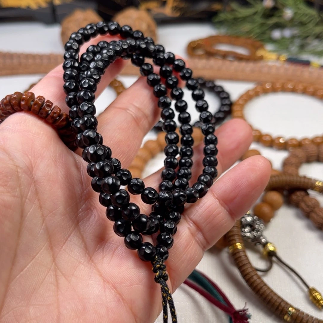 椰蒂吊坠456788990088