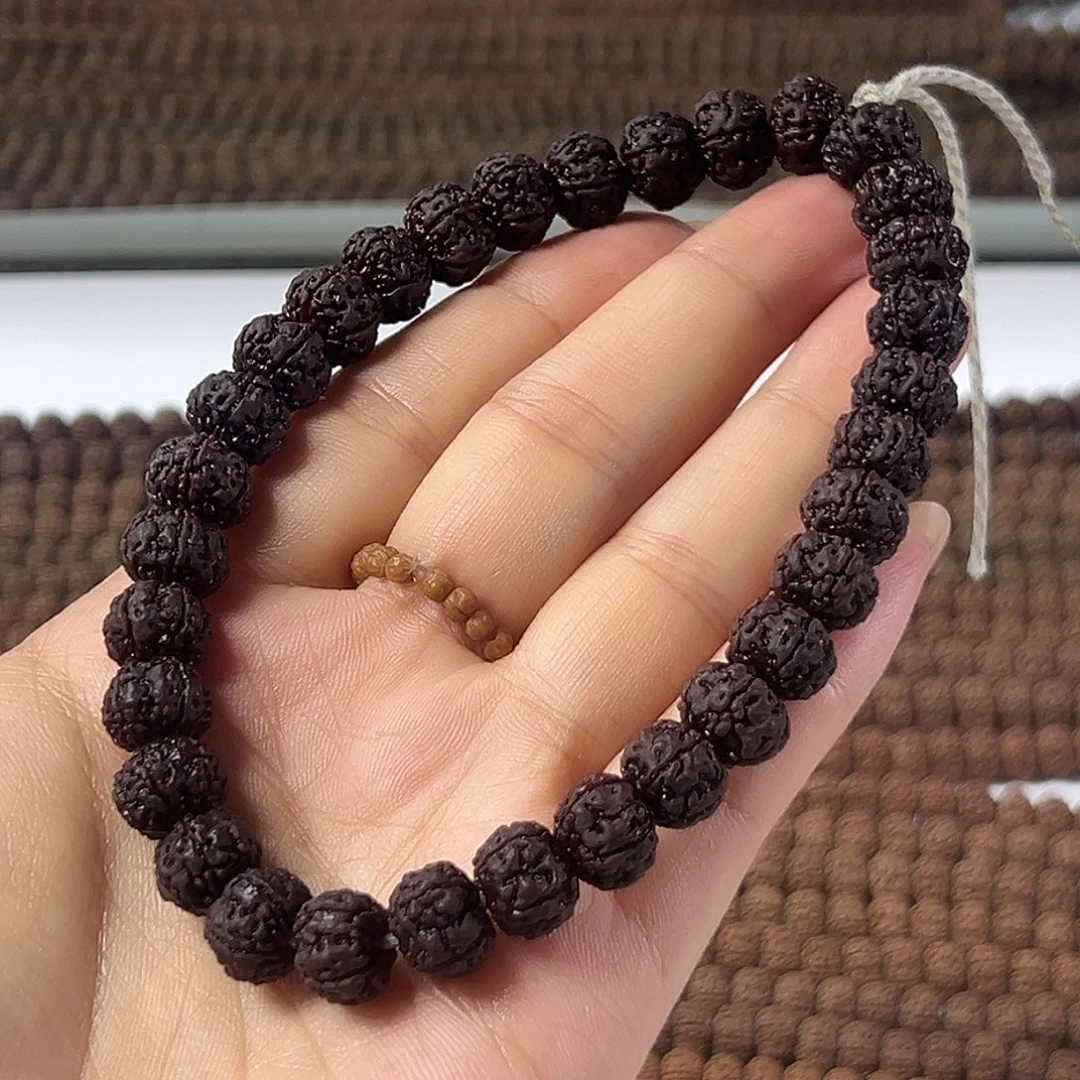 金刚菩提吊坠树王手串