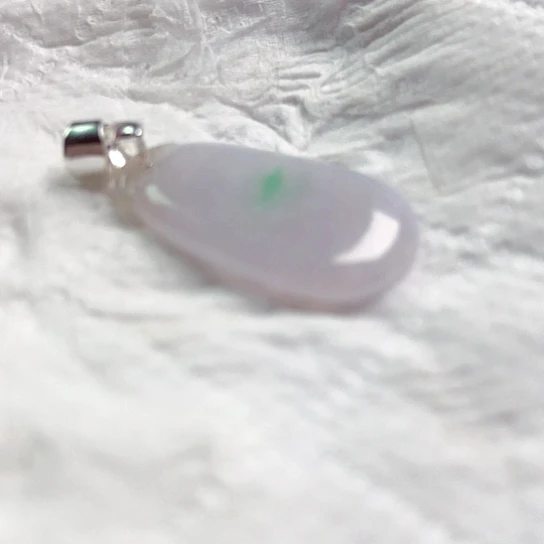 翡翠颈饰未镶嵌幸****6吊坠