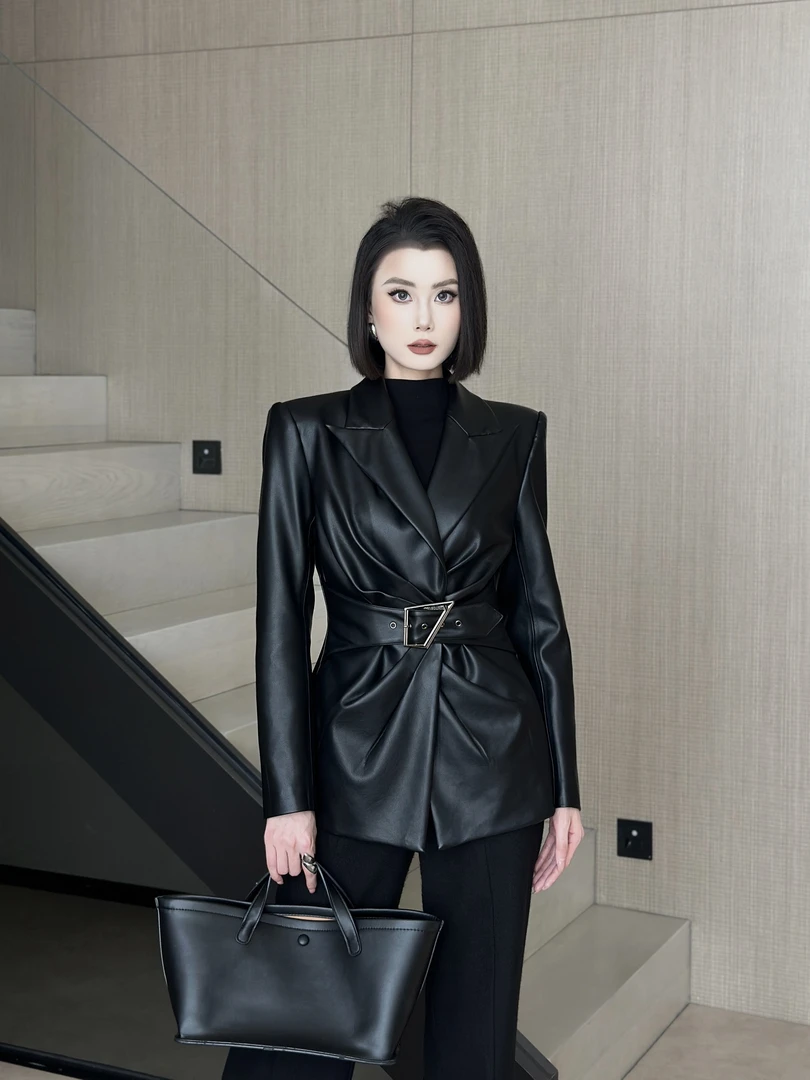 琦哥【黑骑束风】长袖加厚雅黑皮衣常规收腰冬季时尚外套新款35474