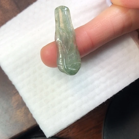 翡翠未镶嵌颈饰缅甸A货，每天下午1点半开播