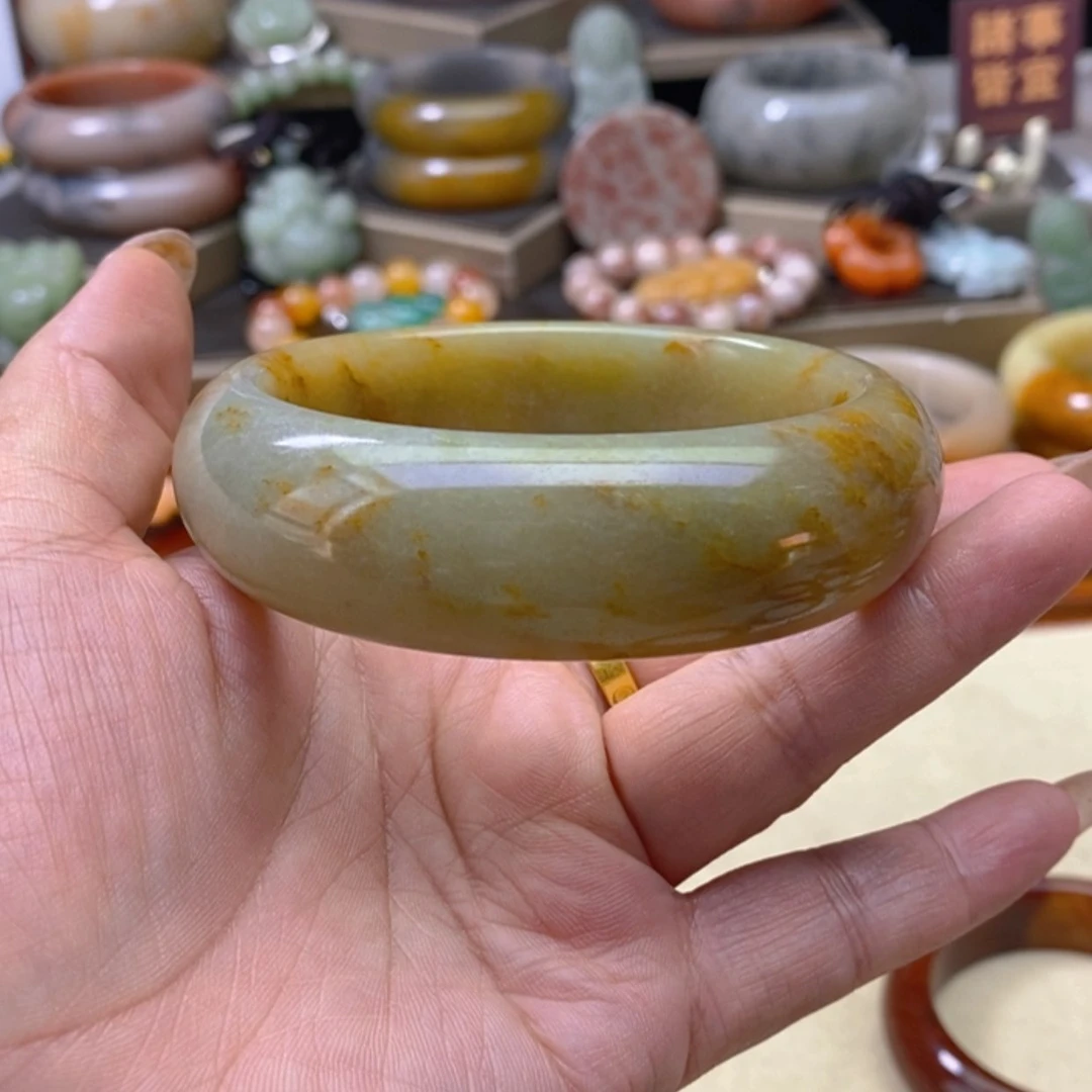 【闪购商品】未镶嵌手镯石英岩玉懒*洋
