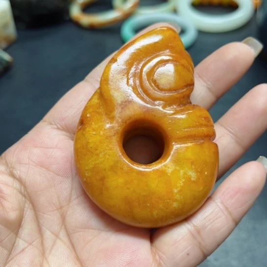 吊坠紫金钵盂菩提