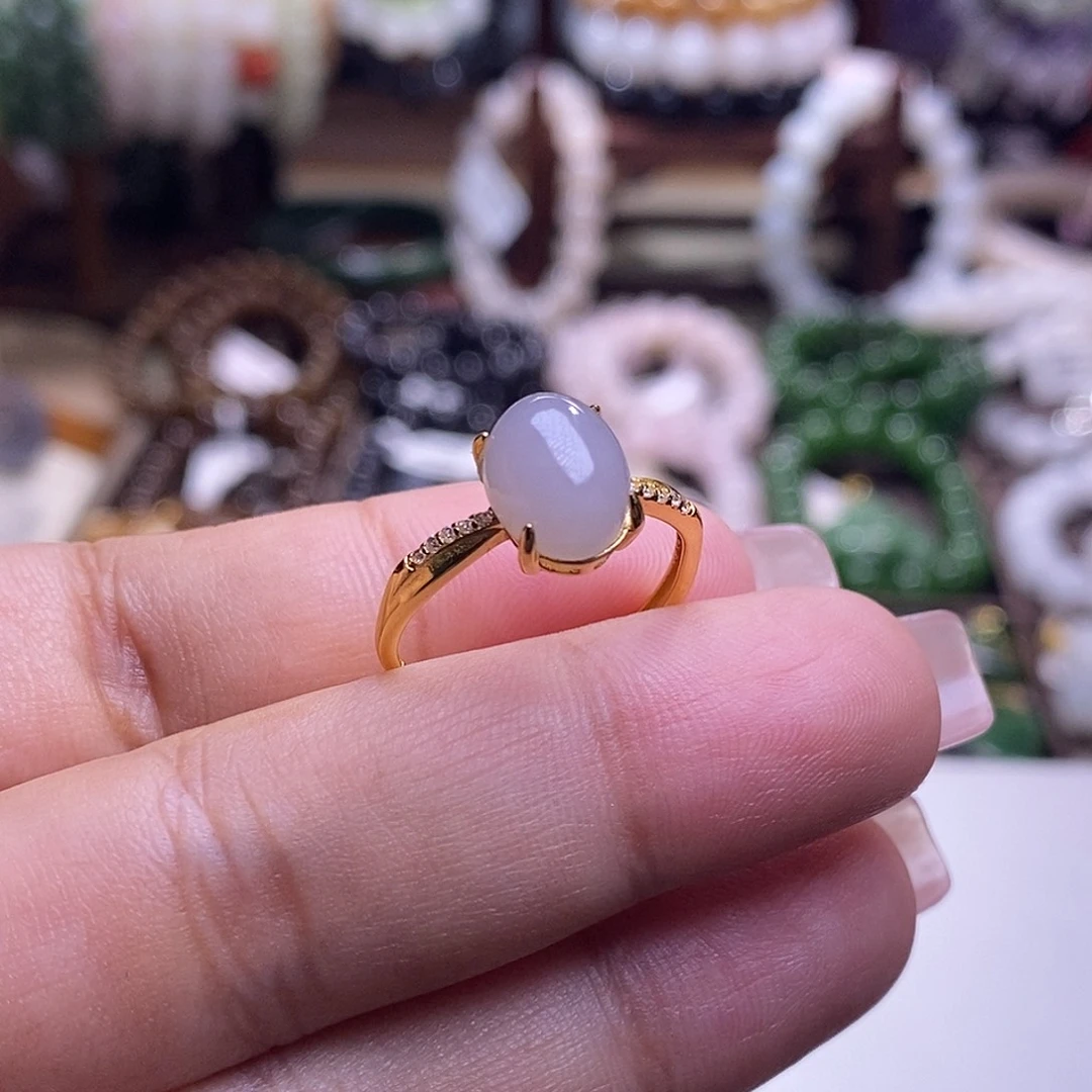 颈饰未镶嵌和田玉冰烟紫老矿料高冰仙紫蛋面戒指