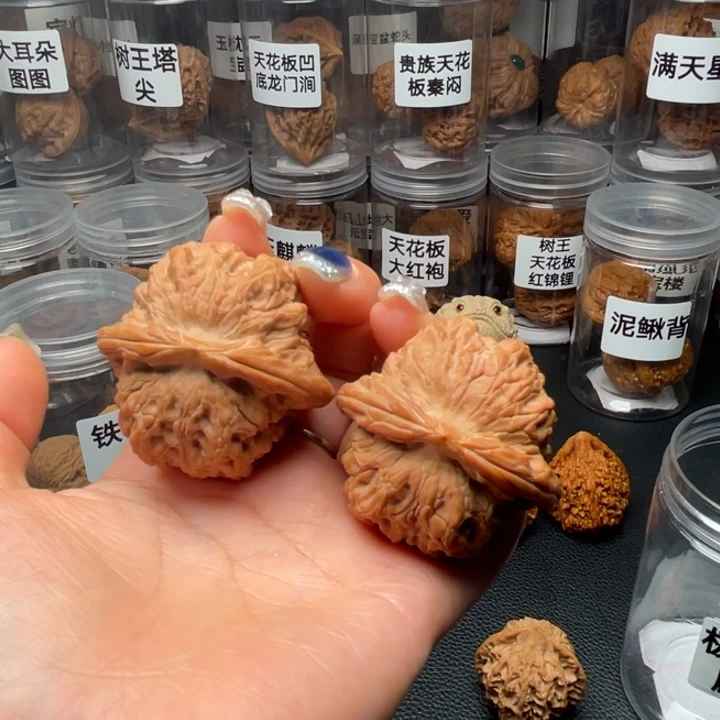 吊坠文玩核桃血麒麟42