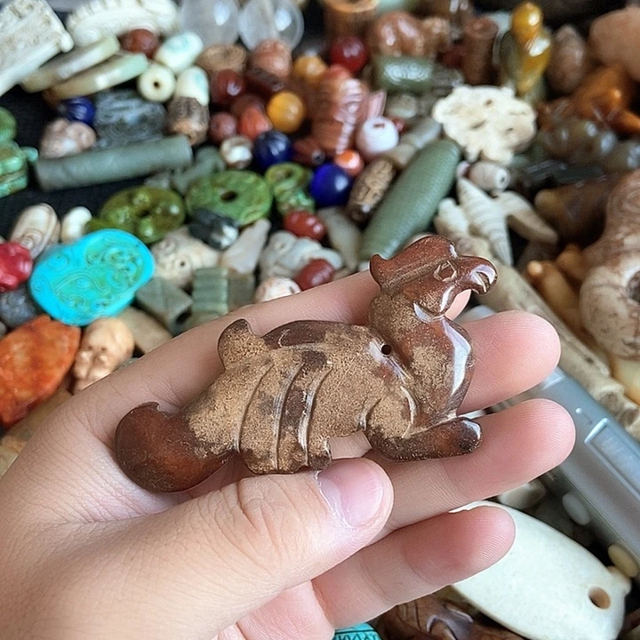 和田玉未镶嵌颈饰39