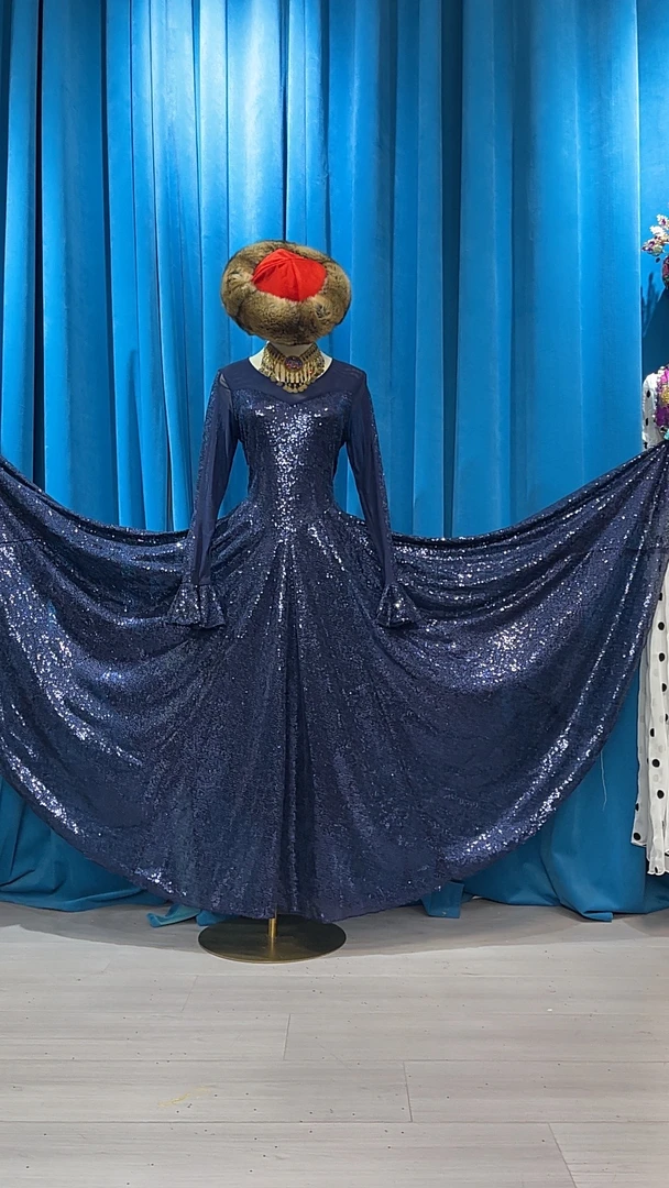 时尚民族服饰店藏蓝色亮片大摆连衣裙气质公主