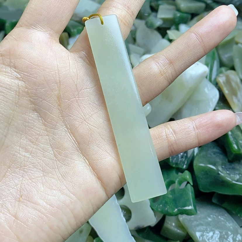 【闪购商品】和田玉颈饰未镶嵌小*丫