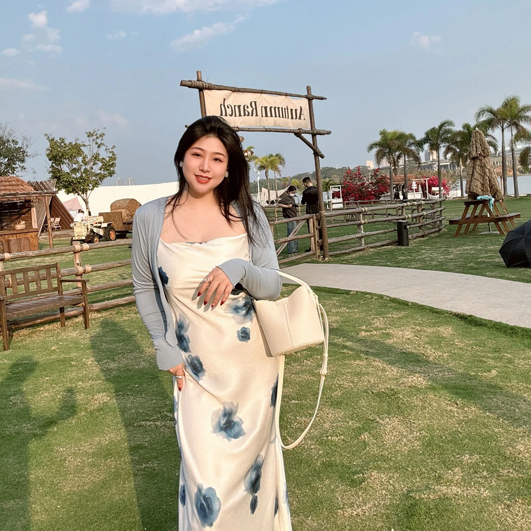 多肉宝贝【肩带可调节】双面缎印花吊带连衣裙女胖mm穿2507B25068