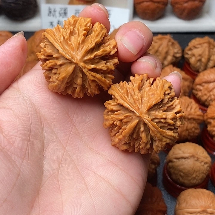 吊坠文玩核桃火麒麟