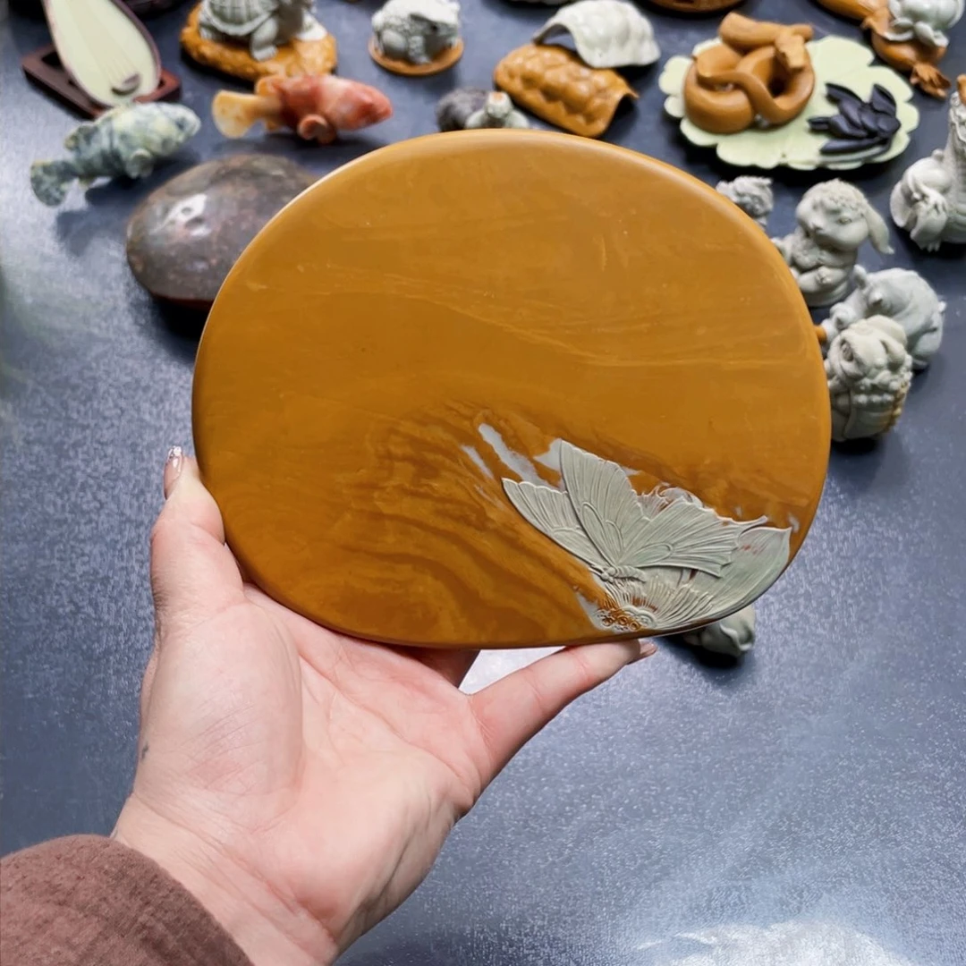 荷花壶承18公分原石