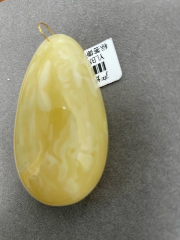 蜜之缘珠宝天然原矿琥珀蜜蜡55.5mm*18.3mm水滴