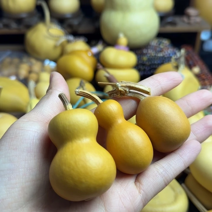 葫芦三个手把件福利