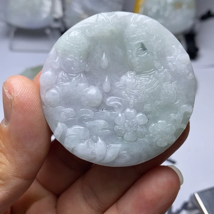 翡翠未镶嵌颈饰翡翠