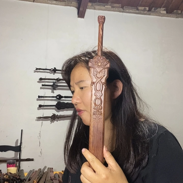 颢*哈哈哈哈哈哈