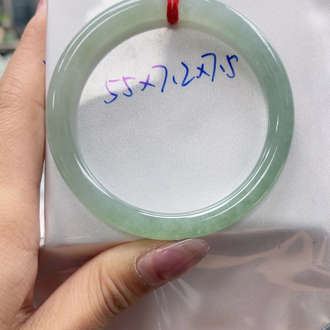 未镶嵌手镯翡翠翡翠