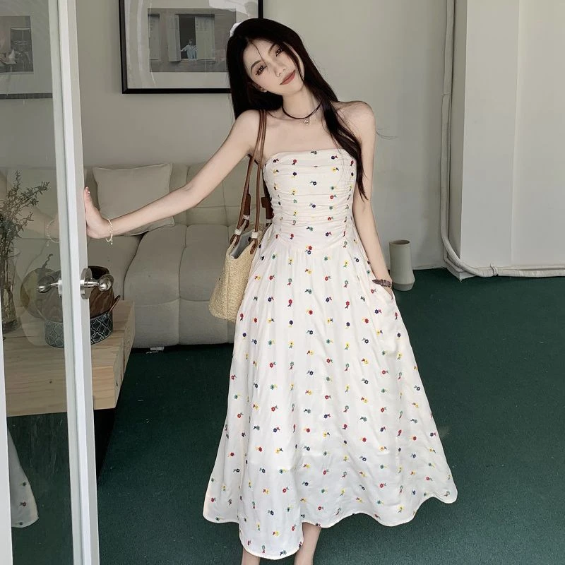 海边度假风小个子连衣裙女夏季收腰显瘦长裙抹胸裙设计感小众裙子