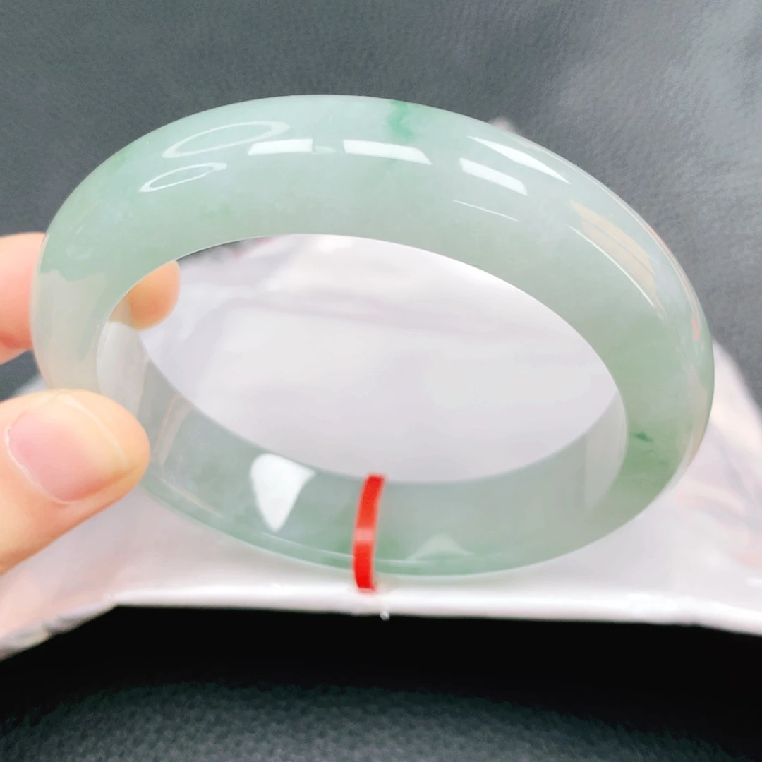 翡翠未镶嵌手镯58圈口